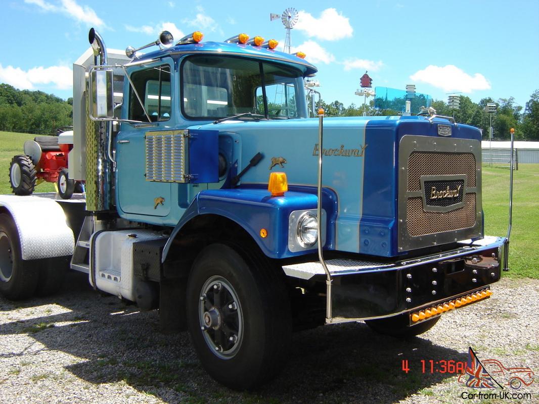 1976 Brockway Husky 671 Show Truck