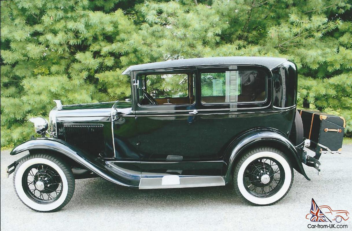 1930 Ford Model A Tudor Photo