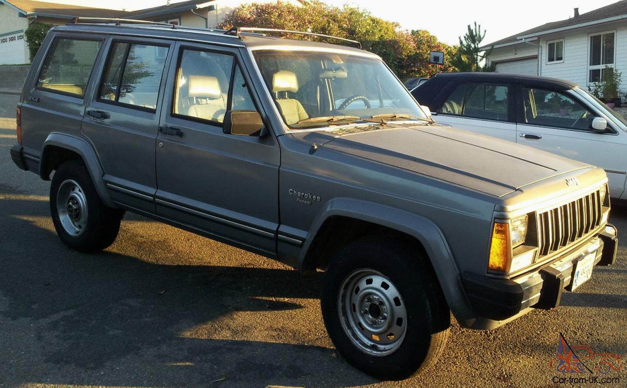 1989 Jeep cherokee pioneer for sale