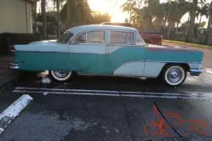 1955 Packard Clipper Custom Photo