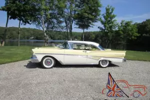 1958 Ford Fairlane Photo