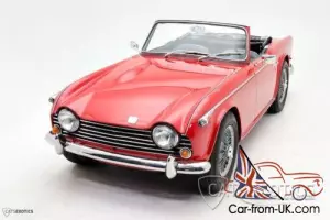 1968 Triumph TR5 PI Roadster Photo