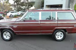 Jeep : Wagoneer Base Sport Utility 4-Door