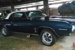 1969 Pontiac Firebird, 400, 4sp. Convertable.