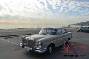 1964 Mercedes-Benz 200-Series