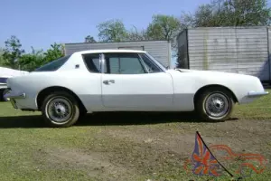 1967 Studebaker Avanti II RQA0090