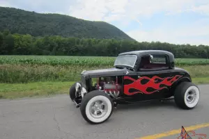 Ford: 1932 real Henry Ford STEEL 3-Windows  Deluxe Coupe | eBay