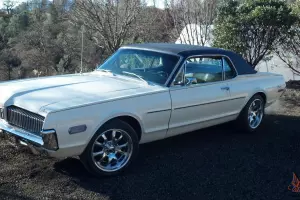 1968 COUGAR J CODE 302 A/T CREAM W/ BLACK TOP & INT ALWAYS GARAGED! NO RESERVE!!