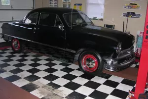 1967 Plymouth GTX  7.2L 440 auto  391 sure grip shows real nice and runs very go Photo