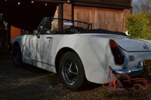 MG midget 1275, round wheel arches and 5 speed gearbox