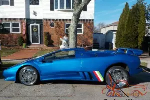 1986 Replica/Kit Makes Lamborghini Diablo Roadster for sell at low price!