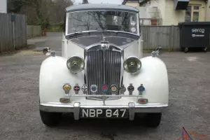  Triumph Renown 1952 2,000 T D C 