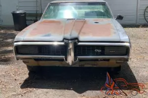 1968 Pontiac Grand Prix Photo