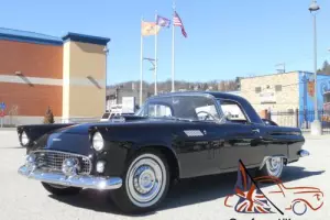 1956 Ford Thunderbird