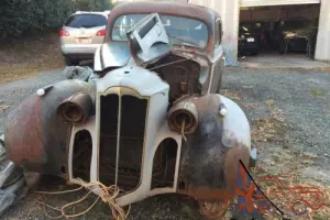 1940 Packard Photo
