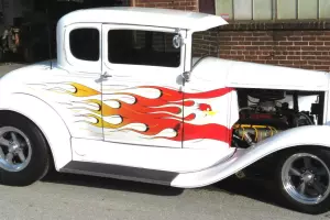 1930 FORD 5 WINDOW COUPE CHOPPED ALL STEEL CHEVY 4 BOLT 350 32 CORNHUSKER FRAME