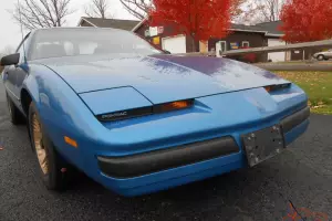 Pontiac : Firebird  Coupe 2-Door