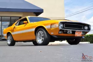 LOW MILES SHELBY MUSTANG GT 350 SPECIAL ORDER GRABBER ORANGE WITH A/C