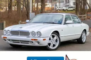 1998 Jaguar XJR