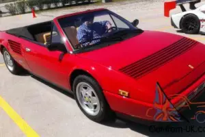 1986 Ferrari Mondial Spider Photo