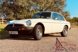 MGB gt 1978 white