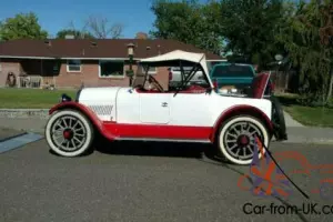 1921 Oldsmobile 43AT 1921 OLDSMOBILE 43AT ROADSTER Photo