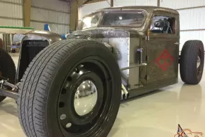Diamond T Truck bobber rat rod custom slammed fast hot rod all steel
