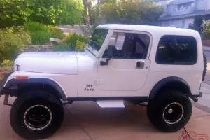 JEEP CJ7, 1986   VERY CLEANNN