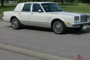 1983 Chrysler Fifth Avenue Base Sedan 4-Door 5.2L
