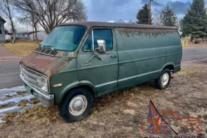 1977 Dodge B200