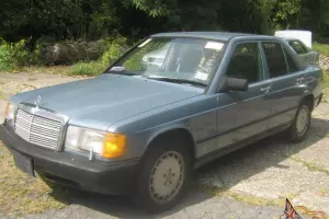 Mercedes-Benz : 190-Series 190D 2.5