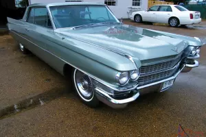 63 COUPE DEVILLE 62 SERIES ALL ORIGINAL SHOW CAR AIR CONDITION BARN FIND Photo