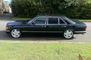 mercedes-benz 500 sel ex-embassy car