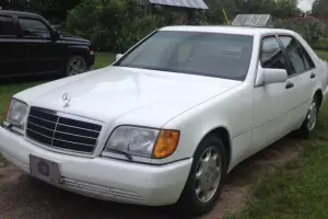 Mercedes-Benz : 300-Series 300SD