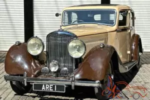 1937 BENTLEY 4 1/4 Litre  DERBY Park Ward saloon with Overdrive