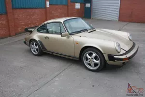 PORSCHE 911 SC COUPE 1983