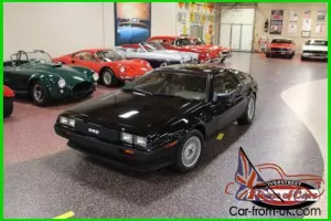 1981 DeLorean DMC-12