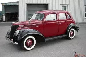  1937 FORD V8 Model 78 Fordor Deluxe Touring Sedan 