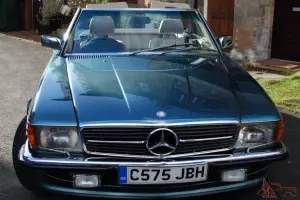 1986 MERCEDES 420 SL AUTO GREEN, FULL ENGINE REBUILD JUST COMPLETED.