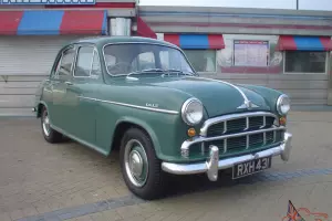 1956 MORRIS ISIS SERIES 1 GREEN, MANUAL OVERDRIVE