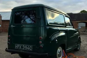 AUSTIN A35 VAN 1965 "MYRTLE"