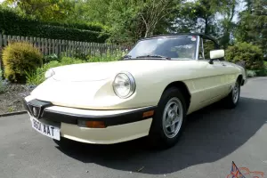 alfa romeo spider 105 Series 3 2 Litre Fuel Injection RHD