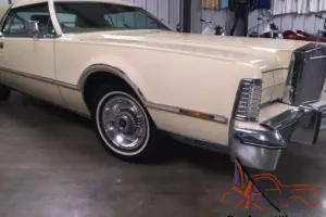 1976 Lincoln Mark Series