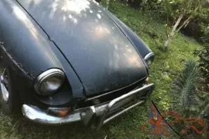 MGB GT 1970 roadster coupe