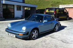 PORSCHE 911 3.0 SC