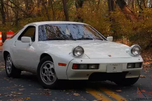 Porsche 1980 928