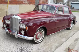 Bentley S3, good Brakes V8 automatic export ready Splendid RR Silver Cloud style