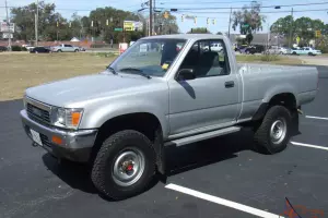 1989 Toyota Pickup 4X4 Short Bed