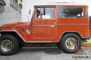 One Owner. Very original. leather seats. NO Rust,