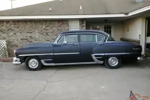 Chrysler : New Yorker Deluxe